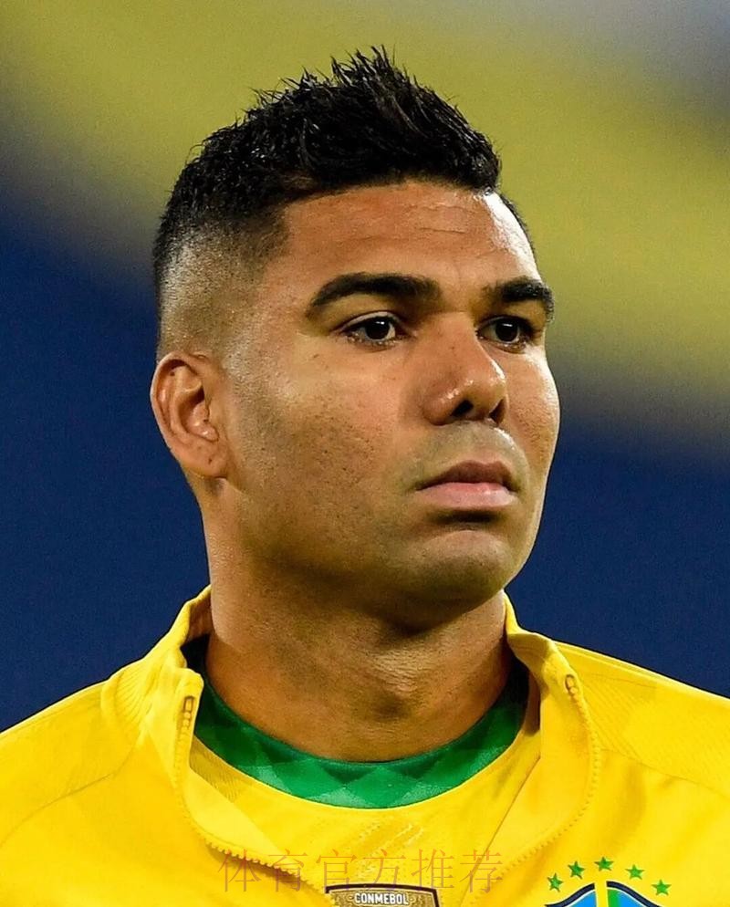 塞尔:卡塞米罗214场西甲犯规382次 从未被直红罚下 塞尔:卡塞米罗214场西甲犯规382次 从未被直红罚下